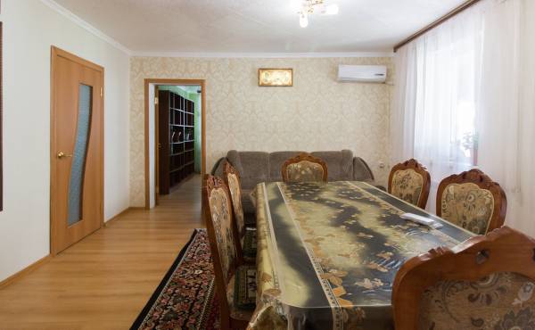 Соль-Илецк - Сдается дом на 6 человек в тихом, чистом спальном районе